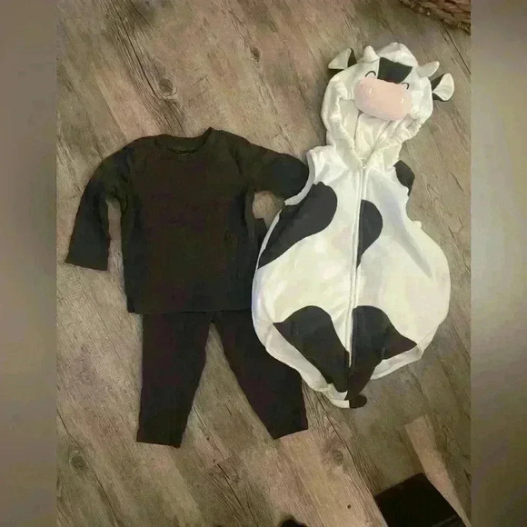 Carter's Other - Carter's Halloween Cow Costume Size 12 Months Fleece EUC!